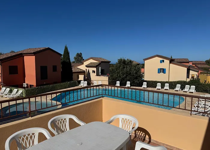T3 Climatisé Avec Vue Piscine * Belgodère