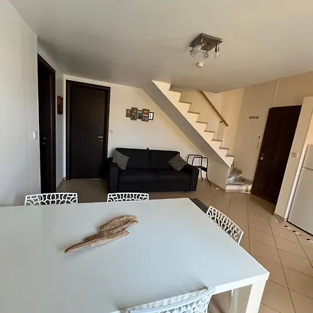 T3 Climatise Avec Vue Piscine *