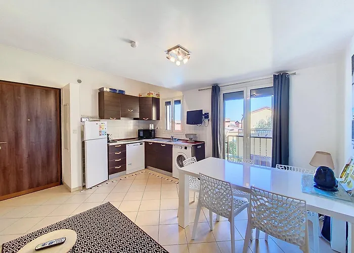 T3 Climatise Avec Vue Piscine